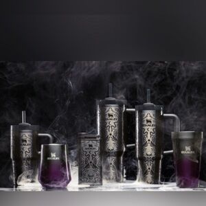 🔥Stanley THE HALLOWEEN QUENCHER H2.0 FLOWSTATE TUMBLER 20 OZ Deadly Damask 🔥
